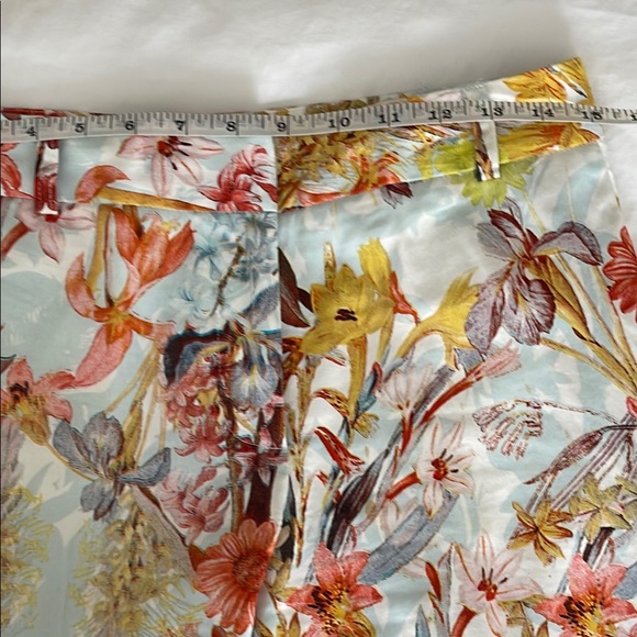 MARIO SERRANI Italy Floral Print Bermuda Shorts - Picture 6 of 9